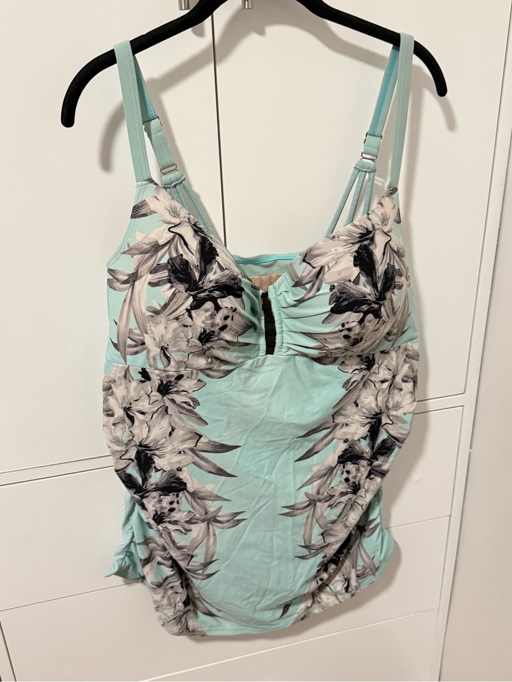 Lane Bryant Cacique 44C Aqua Ruched Tankini Top with Built-In Balconette Bra - Picture 2 of 6